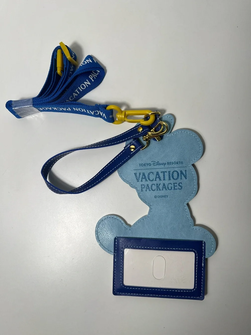 Tokyo Disney Resort Mickey Mouse Vacation Package Pass Holder Lanyard ID Case